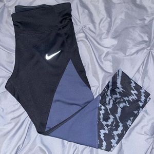 Nike Dri-Fit Compression 3/4 Leggings